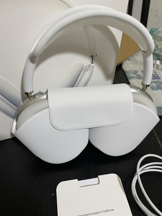 Air Pods Pro Max Brancos (Preço Negociavel)