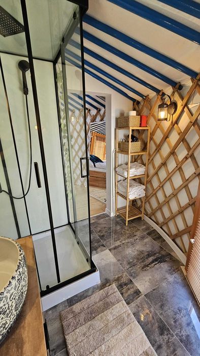 Domki letniskowe ZALEW SULEJOWSKI /JURTA/ Glamping - 5 os. Panieński, Komunia