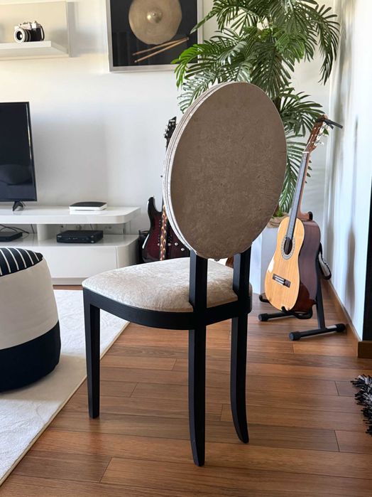 4 Cadeiras de sala de jantar