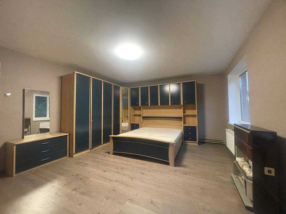 Продам 2х этажный дом на границе Южного и Буды 243 м2
