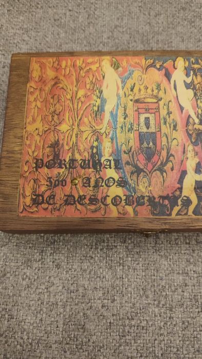 Caixa Madeira - 500 Anos de Descobertas