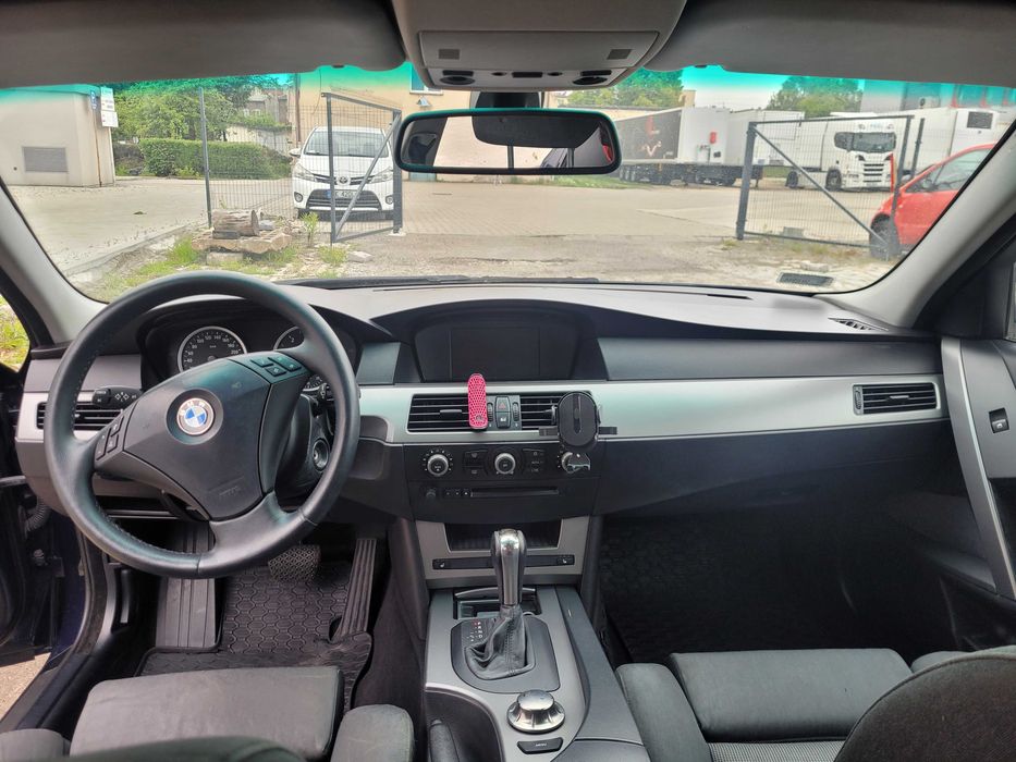 BMW E61 525D 2005R