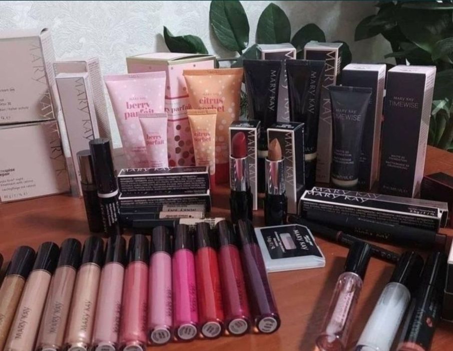 Розпродаж косметики Mary kay