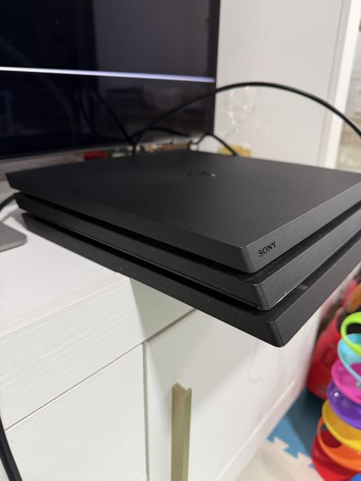 PlayStation 4 PRO de 1TB