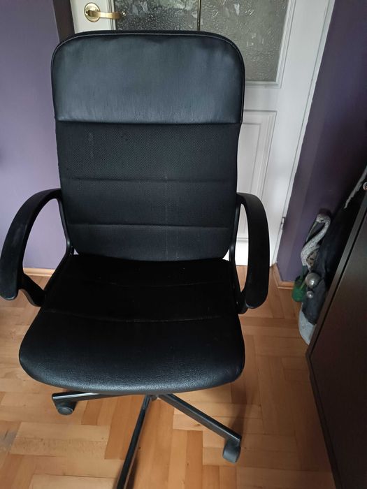 Fotel do pracy przy komputerze