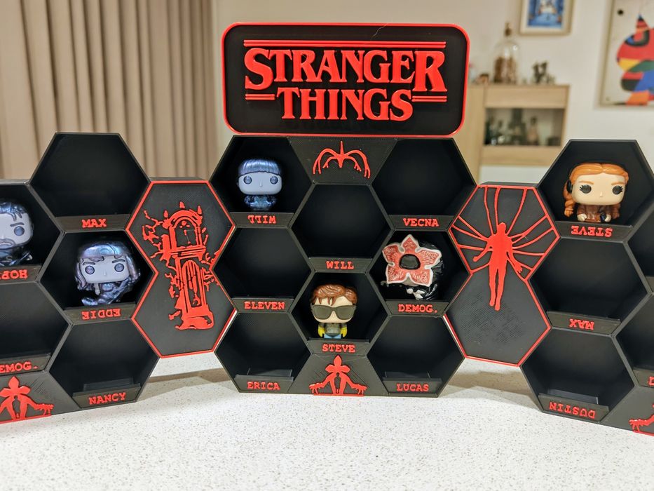 Expositor  Stranger Things Funko Pop! Kinder Joy