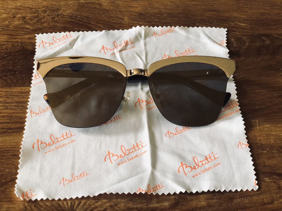 Złote okulary przeciwsłoneczne BELUTTI