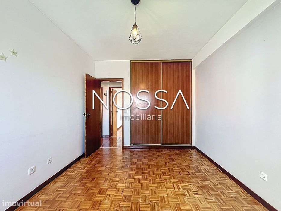 Apartamento T3 na Urb. Quinta das Serralheiras - Algueirão