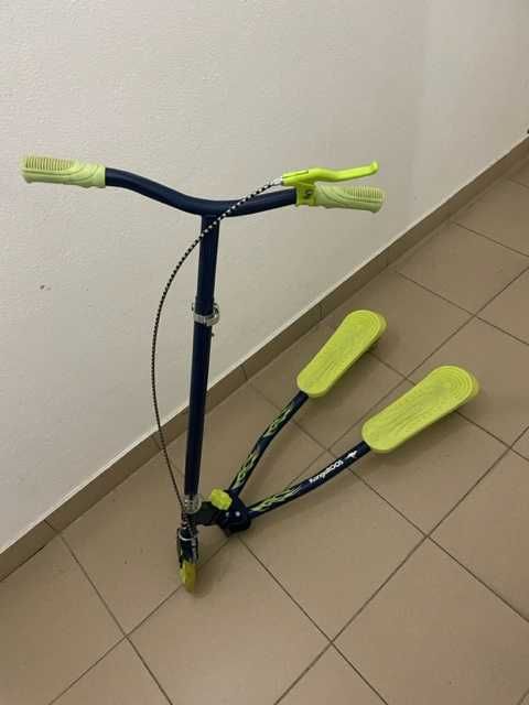 Trotinete de criança com 3 rodas com boa estabilidade