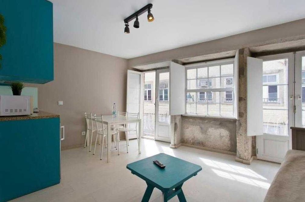 T1 na Ribeira com Licença de Alojamento Local – 60m²