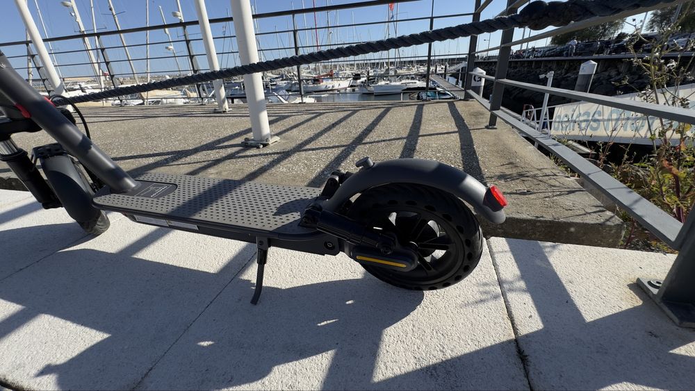 Trotinete eletrica suspensão Aovopro Ap07