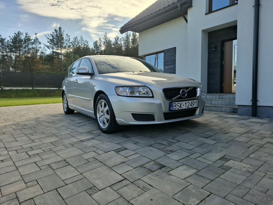 Volvo V50