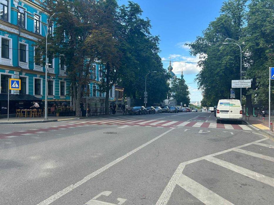 Продаж нежитлового приміщення 76 кв.м. центр. Володимирська вул.