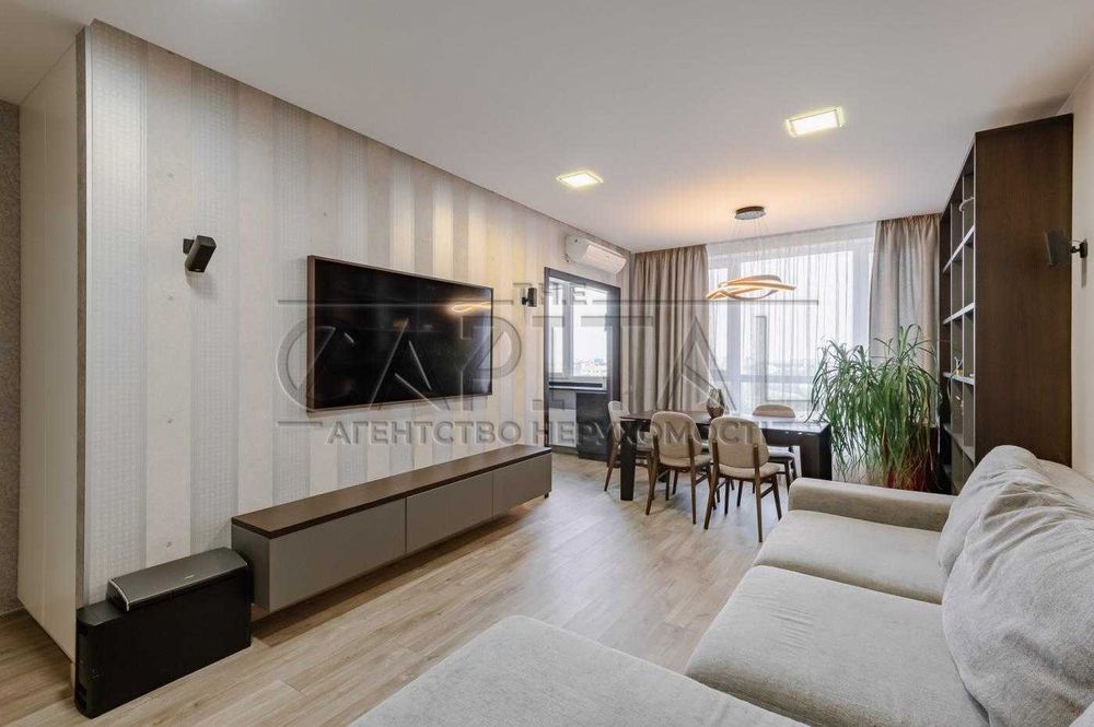 Apartment in Kyiv, Chokolivka - View 3