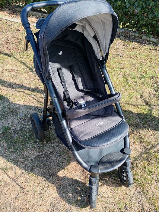 Wózek spacerowy Joie 4 air - pompowane koła