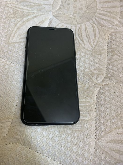 Iphone xr  64 gb