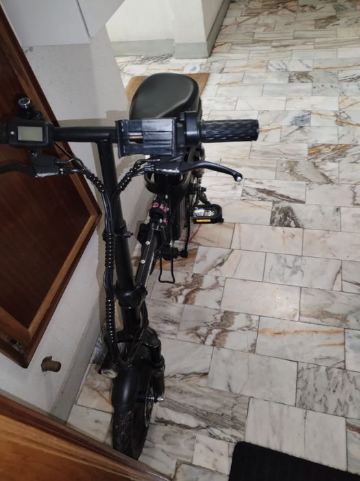Bicicleta elétrica semi Nova