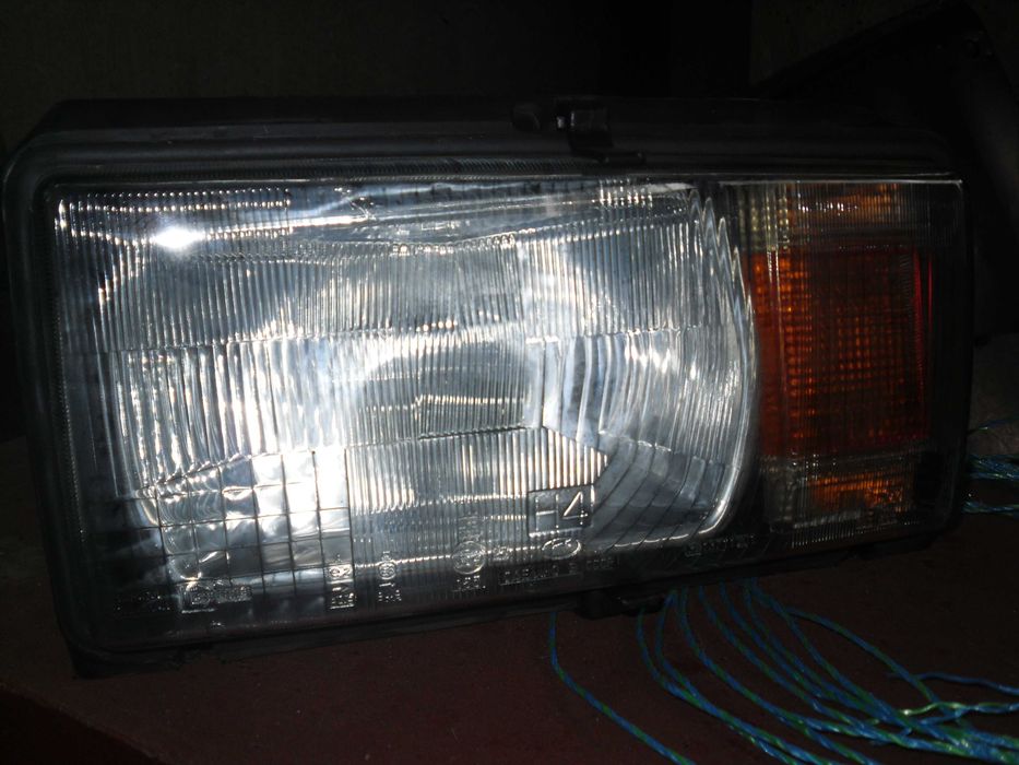 продам фару для ваз 04/05/07