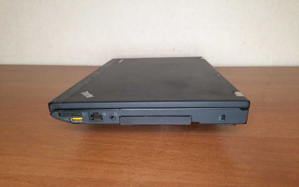 Ноутбук  Lenovo ThinkPad X230*/ і5-3320/ 4 Gb/ 320 Gb.