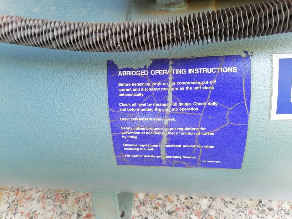 Compressor de Ar Trifásico 150l, seminovo da Bauer/ 2cv