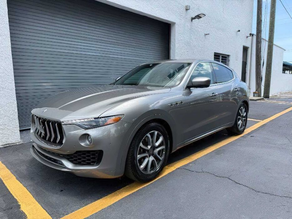 Maserati Levante      2019