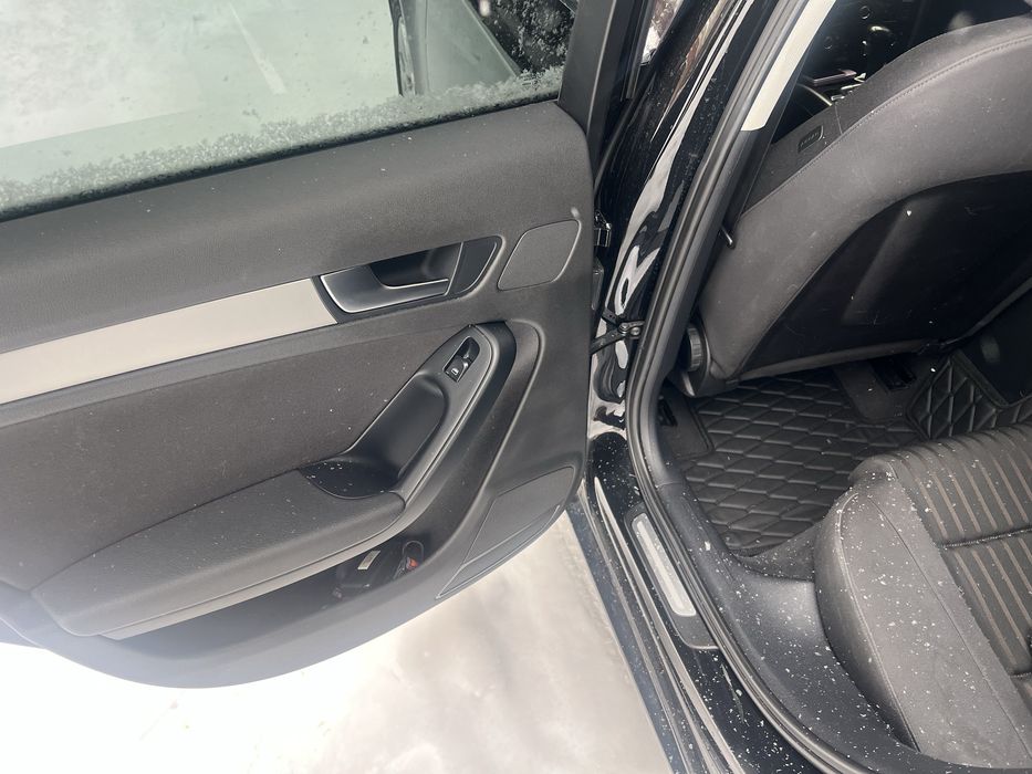 Продам Audi A4 B8 Avant 2008 р 1.8 бензин