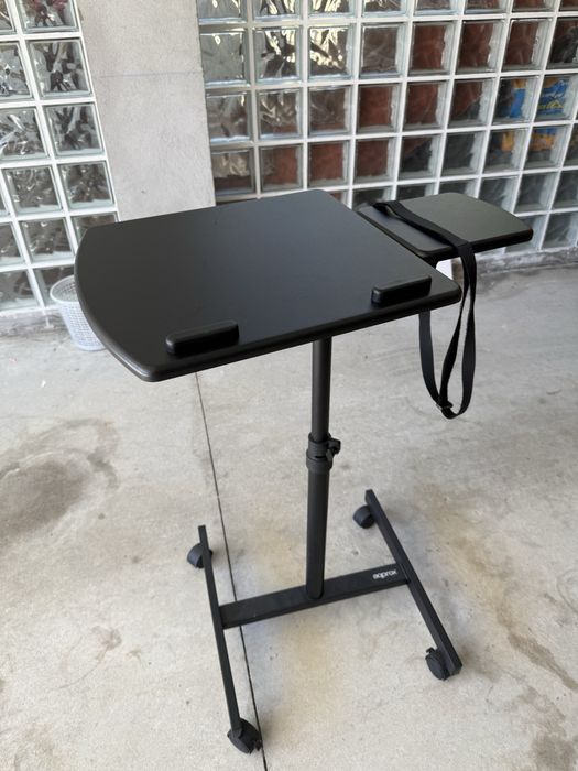 Suporte de TV ou videoprojetor