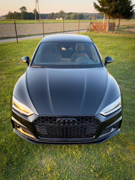 Audi A5 F5 Gril Atrapa Chłodnicy Plaster Miodu 16-19 PDC Kamera Czarny