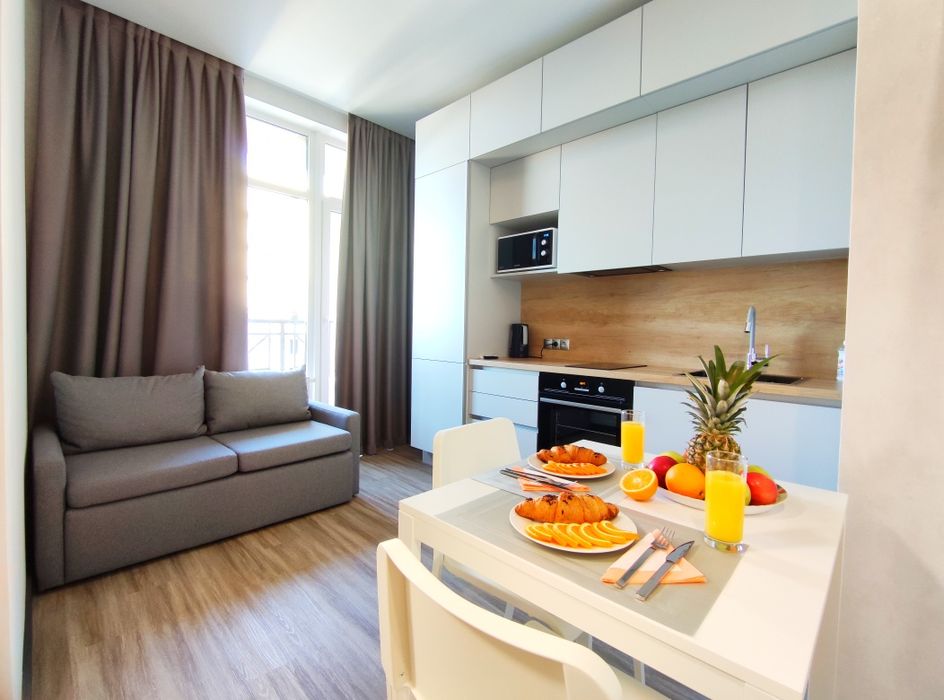 Подобово.Посуточно.Аркадия.Шикарная квартира с террасой,вид моря