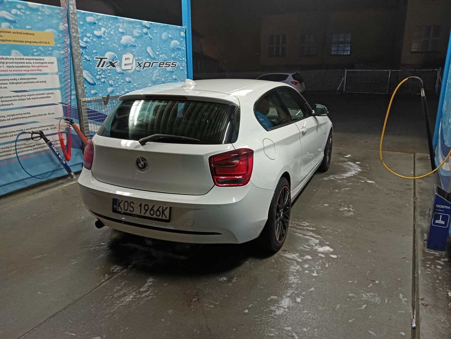 BMW F20 / F21 2012r 139tys. km 116i 136KM SERIA 1 BENZYNA MANUAL