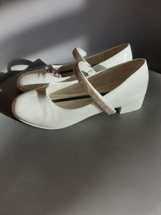 Buty komunijne roz 35