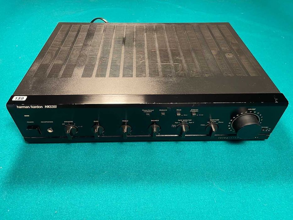 Amplificador Integrado Harman Kardon HK6300