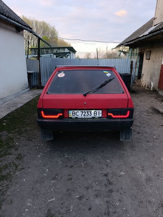 Продам ваз 2109.