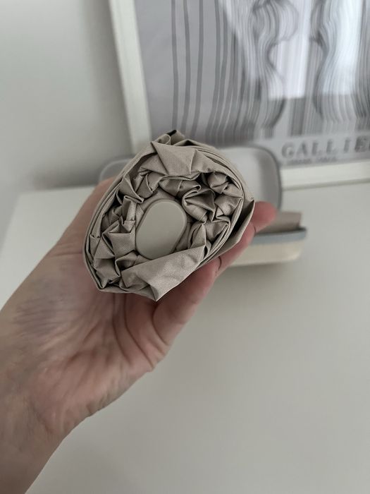 Guarda chuva / chapeu de chuva mini bege! NOVO