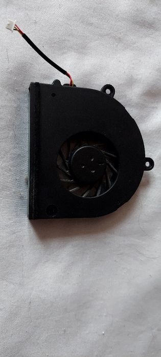 Dysk twardy 320GB Toshiba