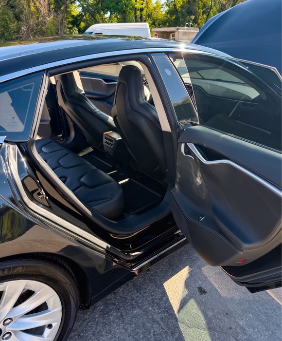 Tesla model s 90