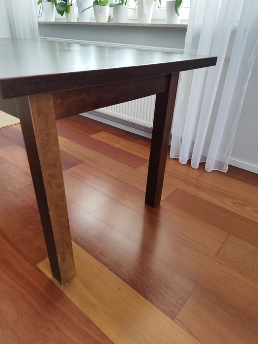 Stół rozkładany do jadalni