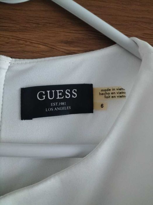 Sukienka damska GUESS