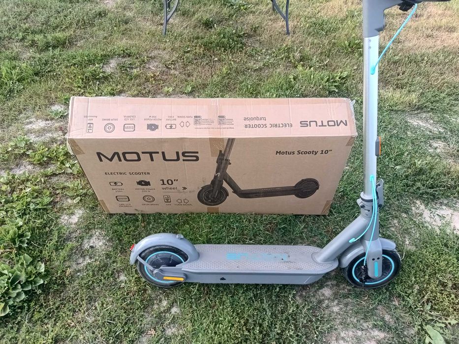 Hulajnoga elektryczna Motus  Scooty 10