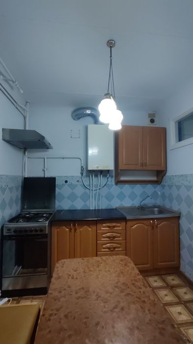 Продам2к квартиру ,що знаходиться вул Чумацький Шлях буд.18