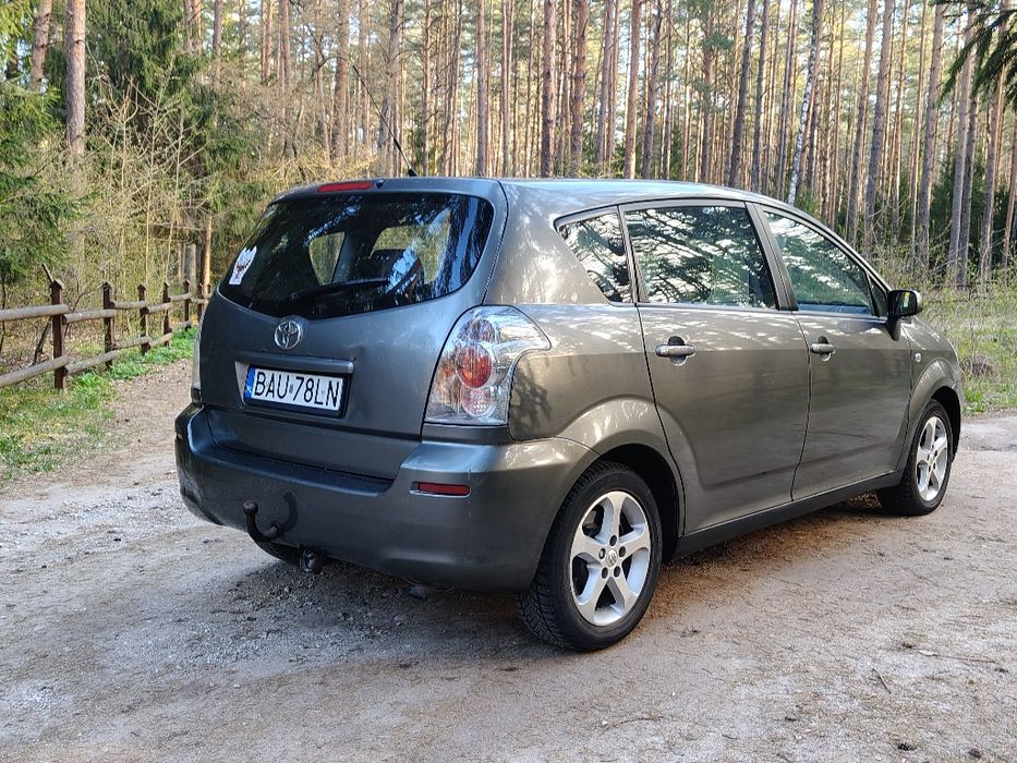 Toyota Corolla Verso • 2.0D4D • Hak • Klima