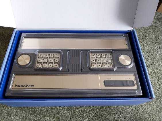 Atari - Intellivision Sprint - Konsola Telewizyjna Retro z Kontrolerami Intellivision Sprint 1174460