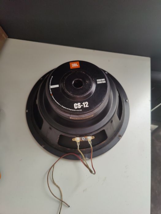 Subwoofer jbl...