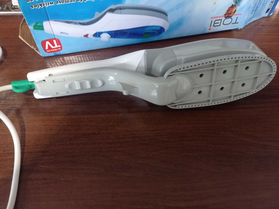 Праска відпарювач