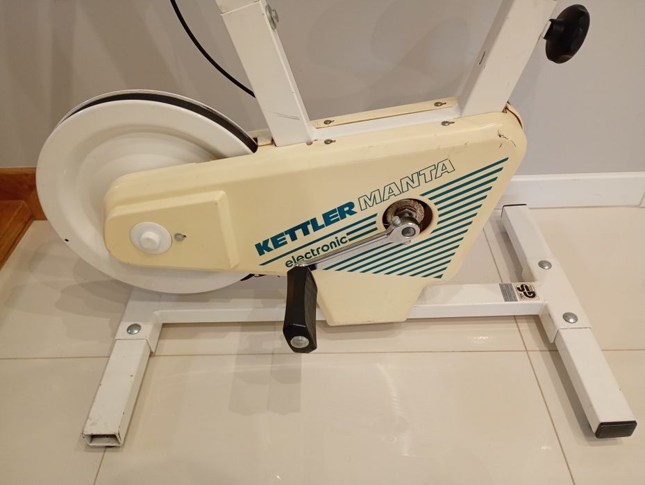 Rower treningowy stacjonarny Kettler electronic manta