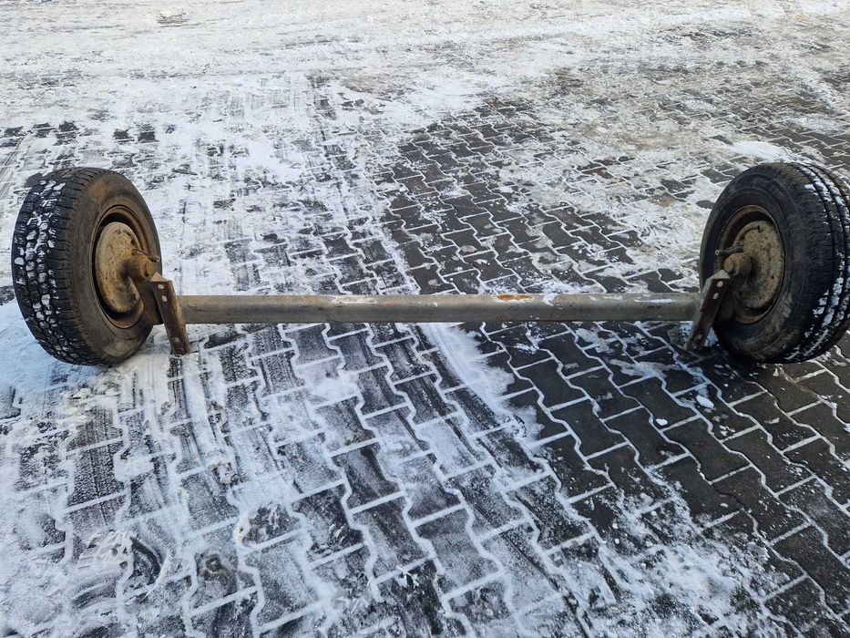 oś KNOTT skrętna do przyczepy przyczepki z kołami  R14,