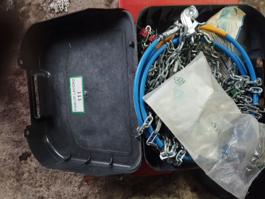 Ланцюги  на колеса( Italia)нові