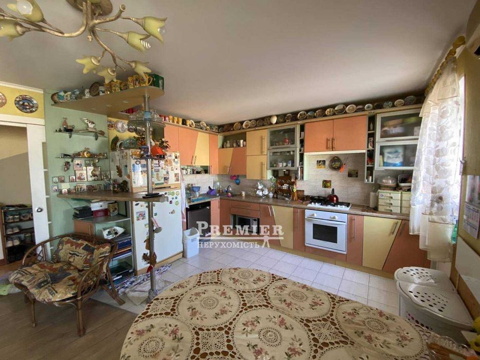 Многокомнатная квартира по адресу ул. Бандеры Степана (площадь 144 м²) - Atlanta.ua - фото 3