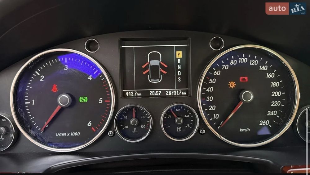 Volkswagen Touareg 2005 І покоління • 2.5 TDI AT (174 к.с.) 4Motion • Base