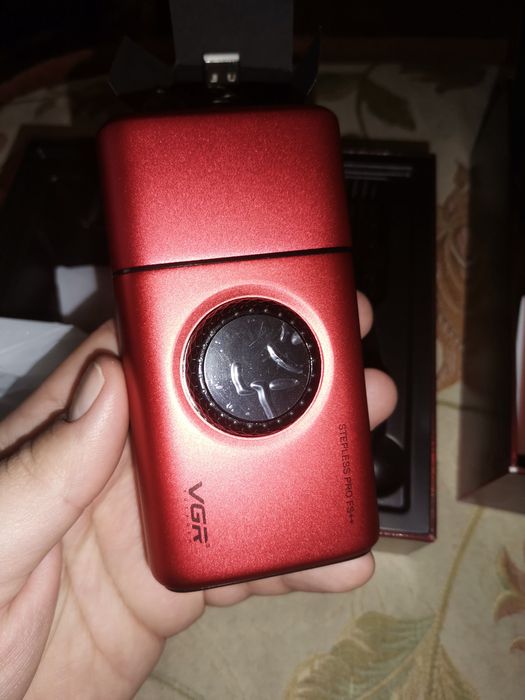 Шейвер ( Бритва) VGR V-377